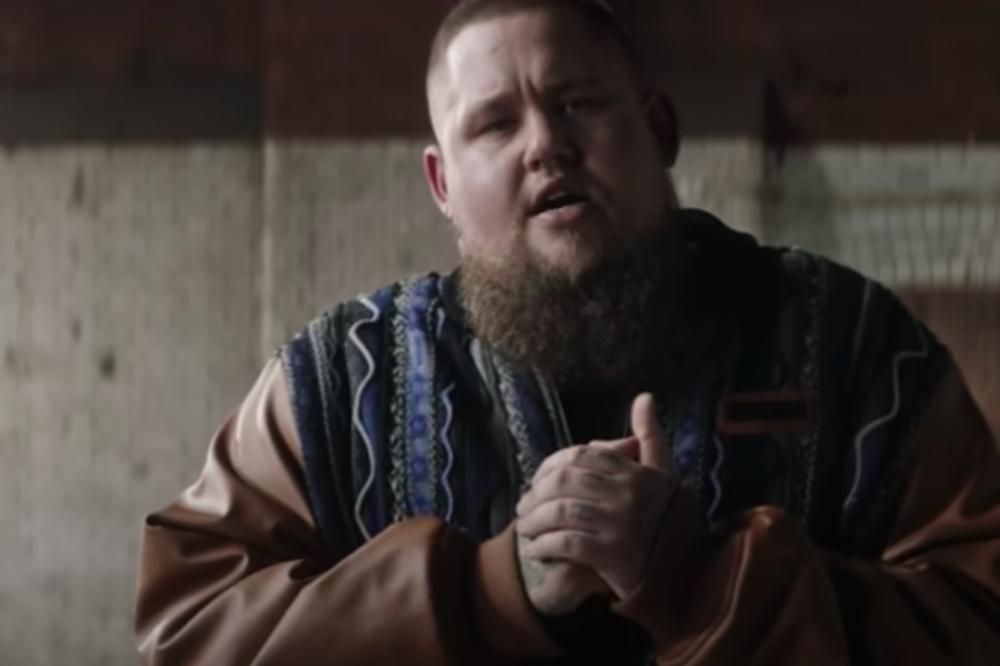 AUTOR MEGAHITA "HUMAN" IZBACIO NOVU PESMU: Da li imamo još jedan svetski HIT? Preslušajte, pa procenite (VIDEO)