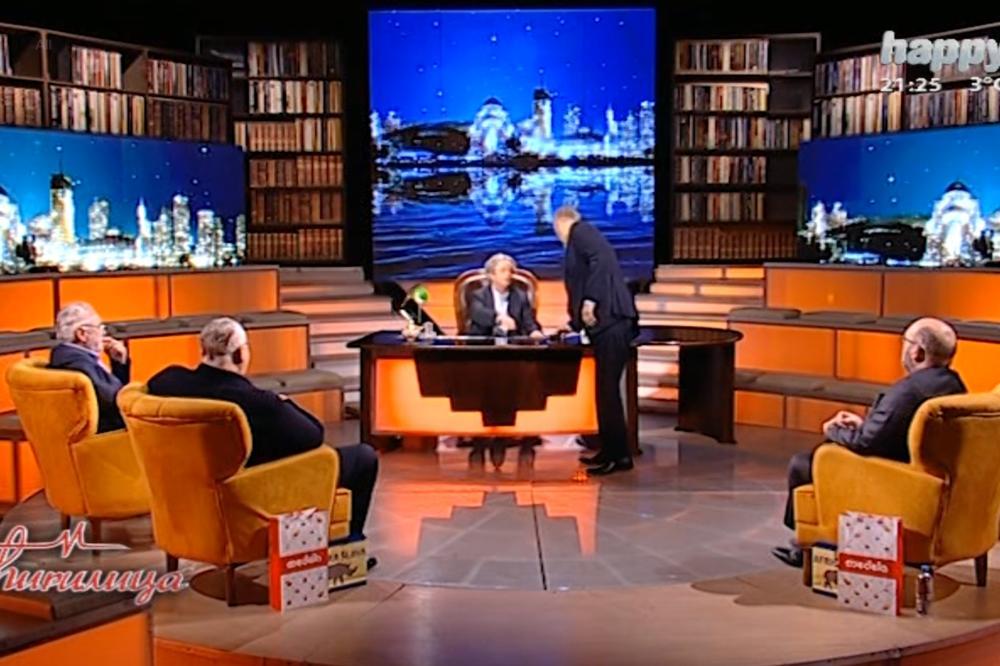 PUCAJU UVREDE USRED EMISIJE: Čeda mu rekao da je ĐUBRE, on napustio emisiju a Šešelj je počeo da govori