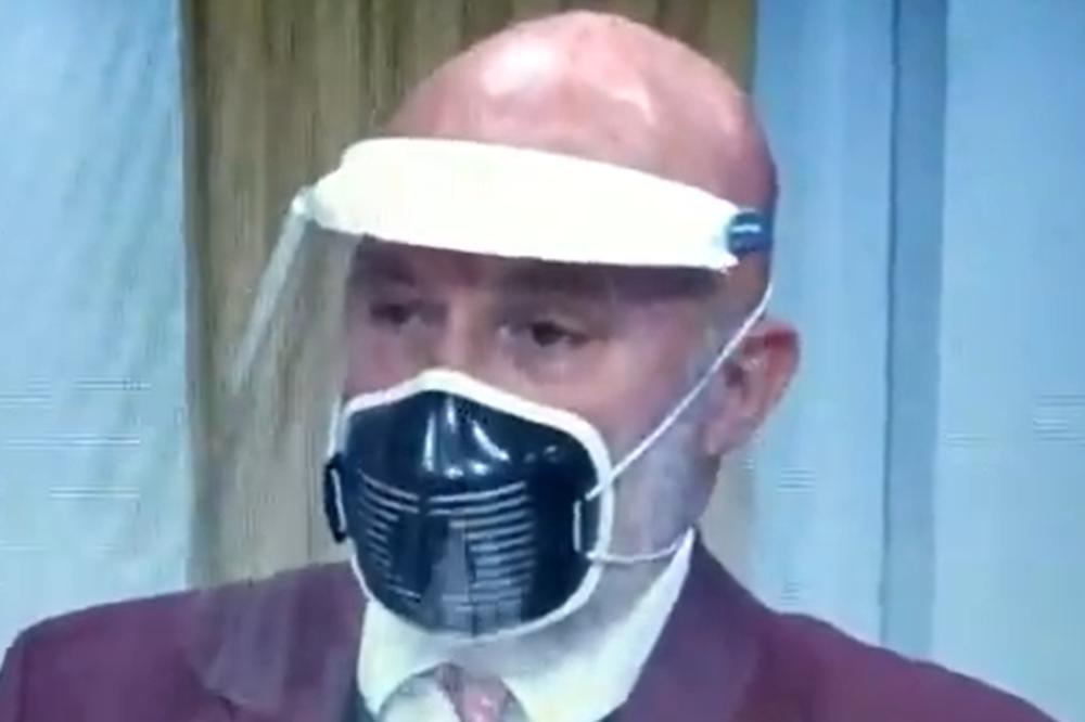 DOKTOR MASERATI PONOVO ŠOKIRA: Tvrdi da koronu LEČI JEDAN LEK, novi snimak PODIGAO PRAŠINU (VIDEO)