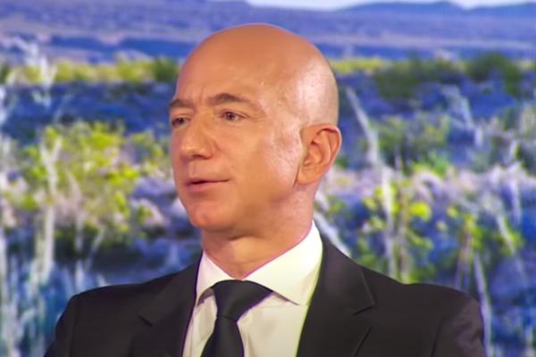 NAJNOVIJA VEST: Najbogatiji čovek na planeti Džef Bezos napušta mesto izvršnog direktora u Amazonu