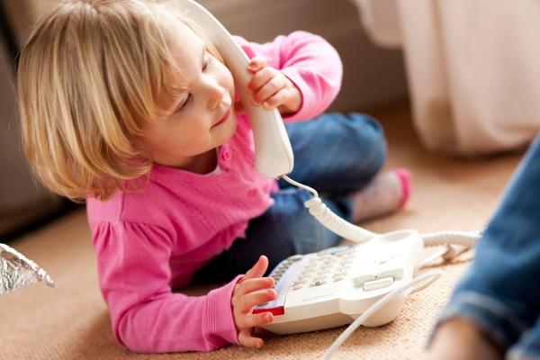 ŠTA DONOSE IZMENE PORODIČNOG ZAKONA? Da li roditelj sme da udari dete i prođe nekažnjeno?