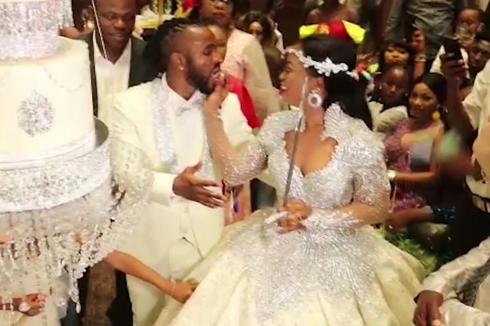 I SUMA SE OŽENIO: Kreativac Partizana rekao "DA" lepoj Binti, a onda je usledila raskošna svadba u Gvineji! (VIDEO)