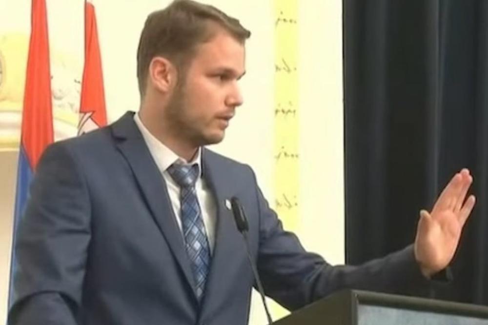 HAOS U SKUPŠTINI TOKOM GOVORA STANIVUKOVIĆA: Sednica prekinuta, došlo do sukoba! (VIDEO)