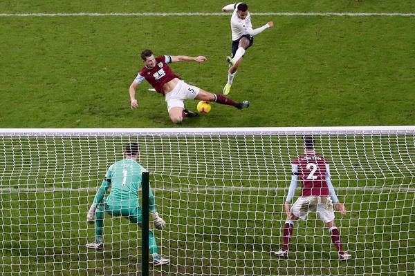 PORAZ LIVERPULA, TITULA SVE DALJE! Siti, Lester i Vest Hem sigurni! Everton zaboravio poraz od Njukasla!