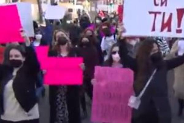 MAKEDONKE SE POBUNILE I IZAŠLE NA ULICU! Na protestu tražena reakcija vlasti zbog zlostavljanja na internetu!