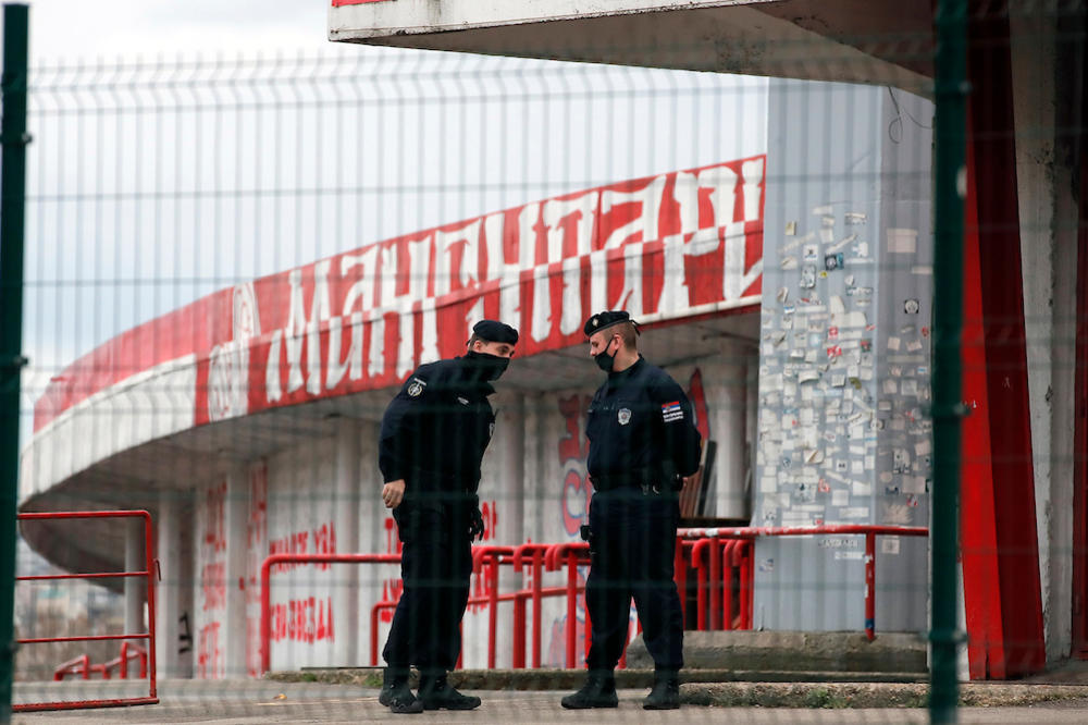 ZVEZDA SE OGLASILA NAKON POLICIJSKE OPSADE MARAKANE: To nema veze s klubom i navijačima nego s kriminalcima!