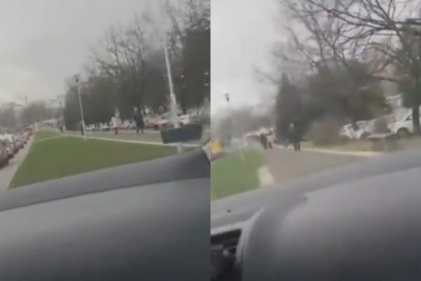 AJMO POLICIJO, HAPSI OVO ODMAH! Pustio muziku, PA VOZIO PO TRAVI I PEŠAČKOJ STAZI NA VIDIKOVCU! (VIDEO)