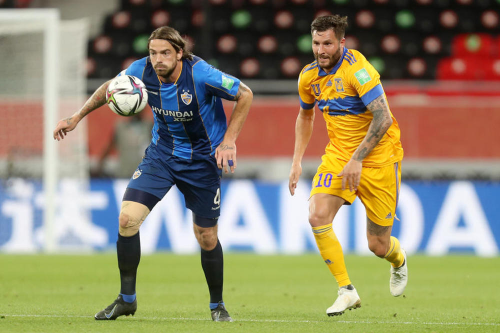 ŽINJAK KAO VINO: Iskusni napadač sa dva gola doneo Tigresu polufinale i okršaj sa Palmeirasom! (VIDEO)