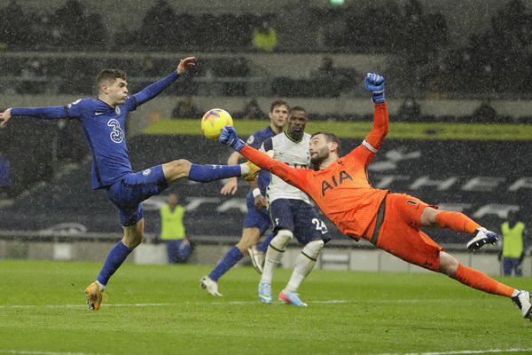 ČELSI IZ PENALA DOBIO LONDONSKI DERBI: Tuhel još nije primio gol, a Murinjo zabeležio treći poraz zaredom! (VIDEO)