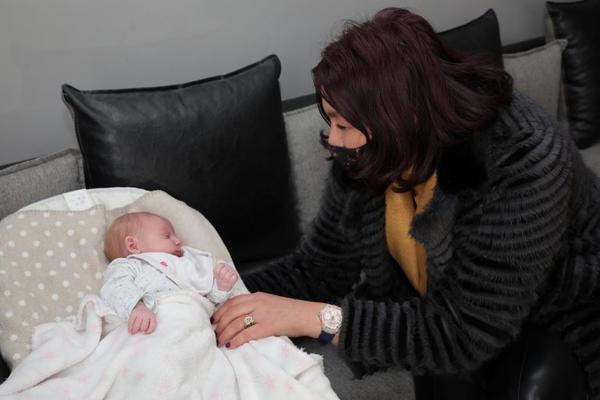 MARIJA MAGDALENA SVOJIM DOLASKOM DONELA RADOST GRADU UŽICE: Prva beba ove godine, a četvrto dete porodice Cvetić!