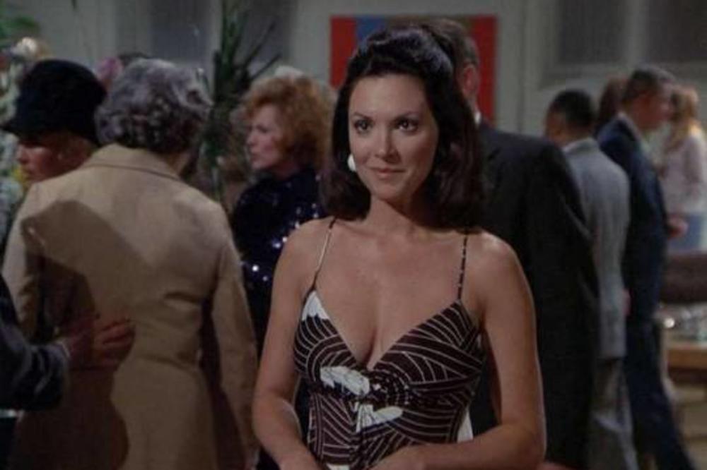 UMRLA ČUVENA PEVAČICA I GLUMICA!