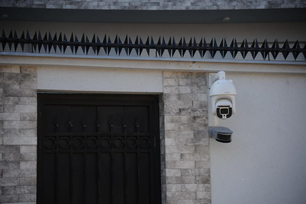 KUĆA SA BAZENOM U BLIZINI BEOGRADA ZA SAMO 1.500 € PO KVADRATU: Evo gde možete kupiti NEKRETNINU za MALE PARE!