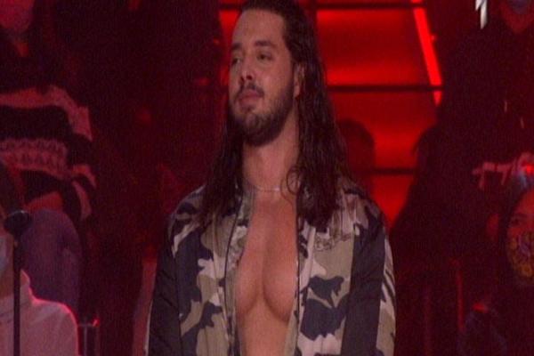 OPČINIO JE JELENU KARLEUŠU SVOJIM MIŠIĆIMA, A SADA JE SVE ZAPREPSTIO: Pusti STOMAK i mnoge ŠOKIRAO IZGLEDOM