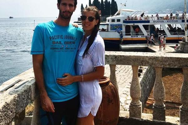 DEJAN ISKASAPIO BIVŠU DEVOJKU DUŠANKU DO SMRTI: Hladnokrvnom ubici danas ODRŽANO SUĐENJE, branio se ZABORAVOM