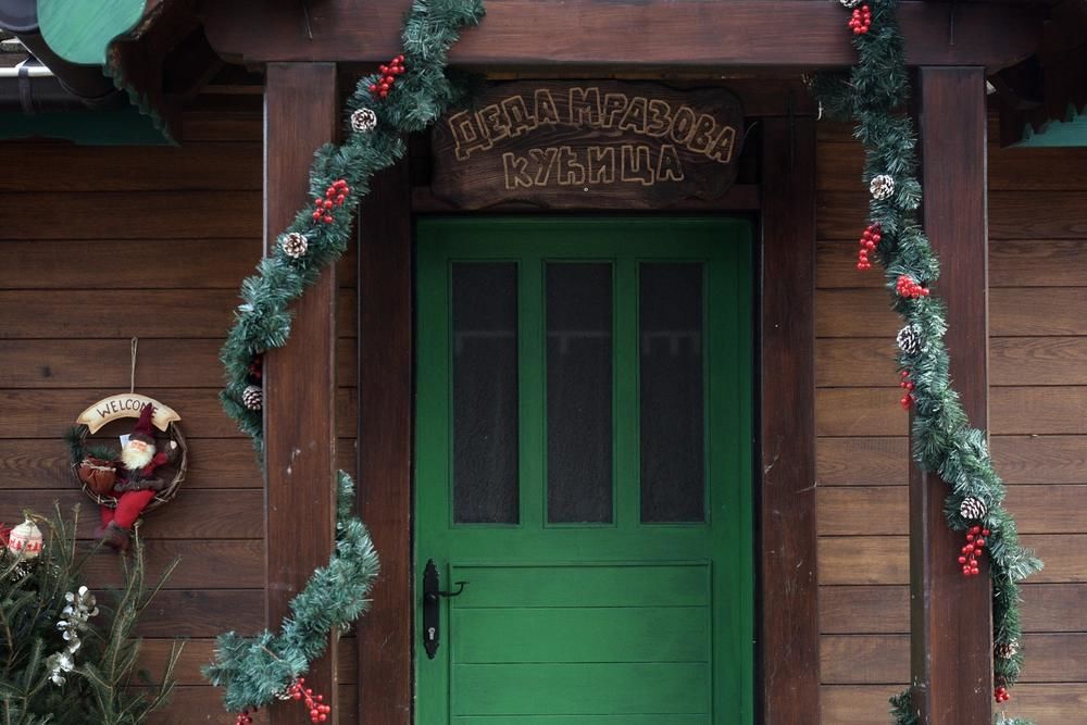 Deda Mrazova kućica