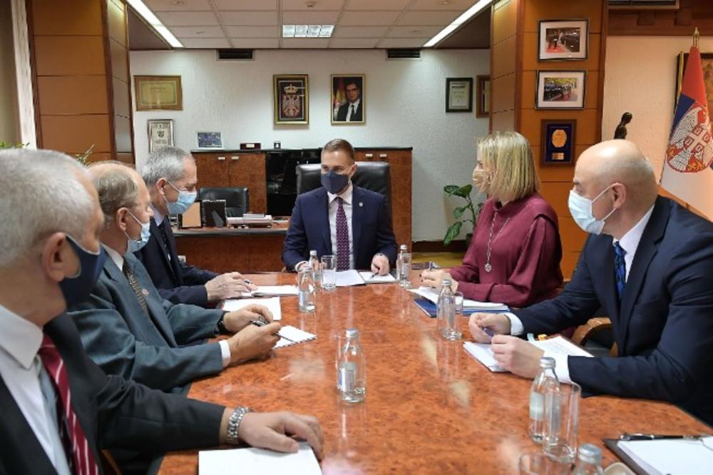 Sastanak ministra Stefanovića sa delegacijom Кluba generala i admirala Srbije!