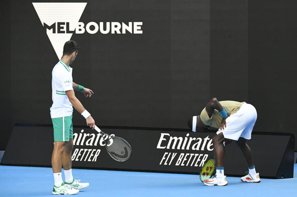 Novak Đoković, Frensis Tijafo