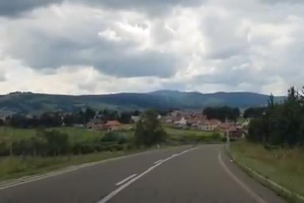 SRPSKA OPŠTINA BI MOGLA POSTATI ŽARIŠTE KORONE: Ne poštuju ni SAVETE lekara ni MERE ZAŠTITE i odbijaju vakcinaciju