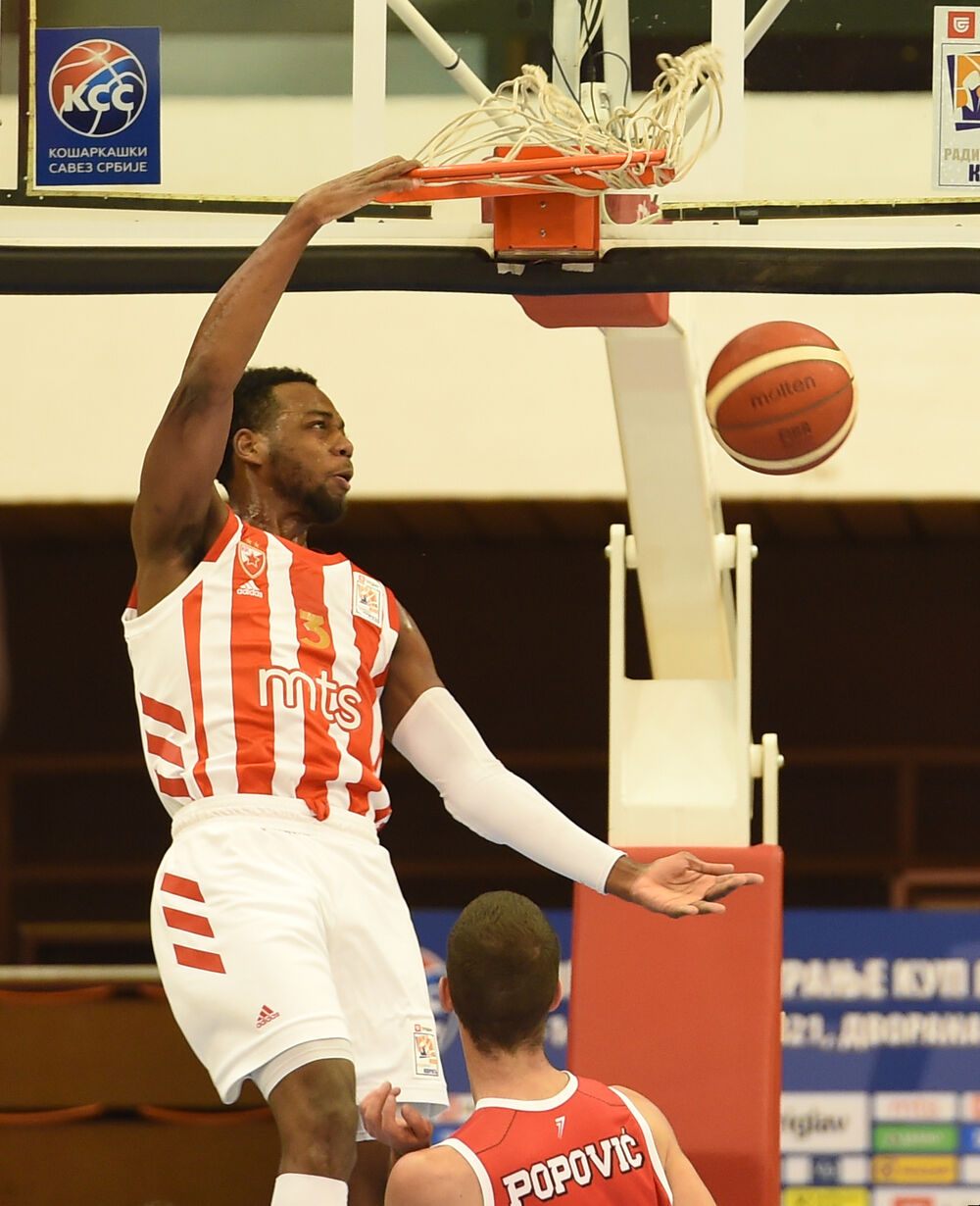 KK Crvena zvezda, Kup Radivoja Koraća, KK Radnički Kragujevac, Džordan Lojd