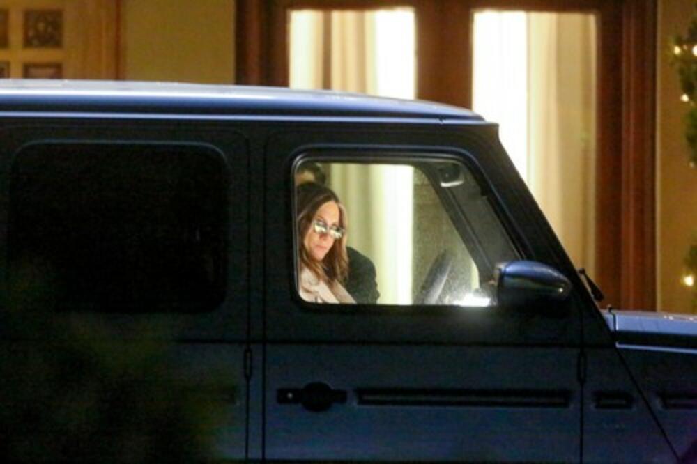 LEPA GLUMICA JE PROSLAVILA 52. ROĐENDAN: Slikom koja je odmah ŠOKIRALA ceo SVET! (FOTO)