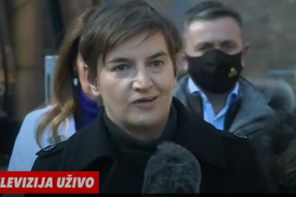 MALO VAM JE HLADNO OVDE: Ana Brnabić otvorila godnolu na Kopaoniku! (VIDEO)