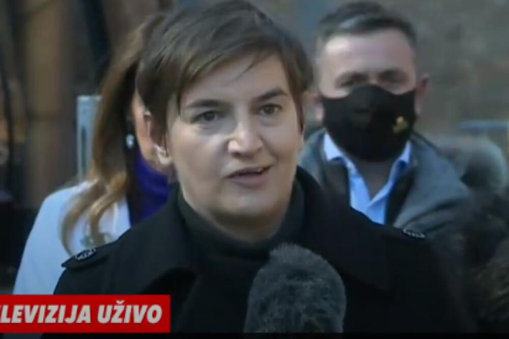 VESIĆ OTKRIO ŠTA SE DEŠAVALO IZA ZATVORENIH VRATA: Premijerka Brnabić prelomila, rad ugostitelja do 14h kompromis!