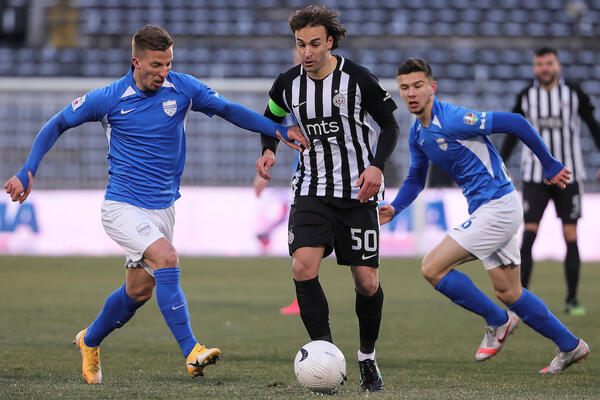 SUPERLIGA SE NASTAVLJA DUELOM PARTIZANA I INĐIJE: Voša dočekuje Napredak, u nedelju Zvezda sa Proleterom