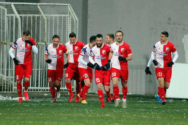 VOŠA OVERILA TREĆE KOLO U 96', BILO JE "ČUPAVO"! Sledi im LASK, Partizani i Hajduk eliminisani!