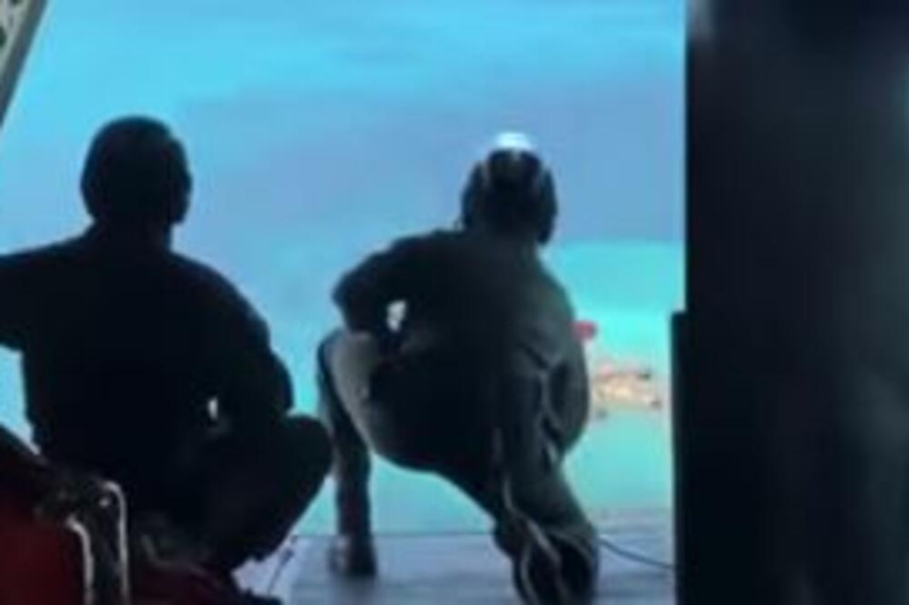 PAKAO PREŽIVELI NA PUSTOM OSTRVU! Troje ljudi bilo zarobljeno 33 dana, hranili se samo kokosom (VIDEO)