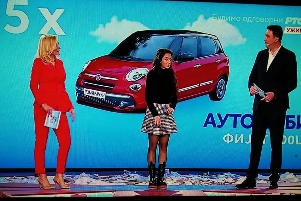 IZVUČENI DOBITNICI AUTOMOBILA U NAGRADNOJ IGRI "UZMI RAČUN I POBEDI": Dame imale više sreće