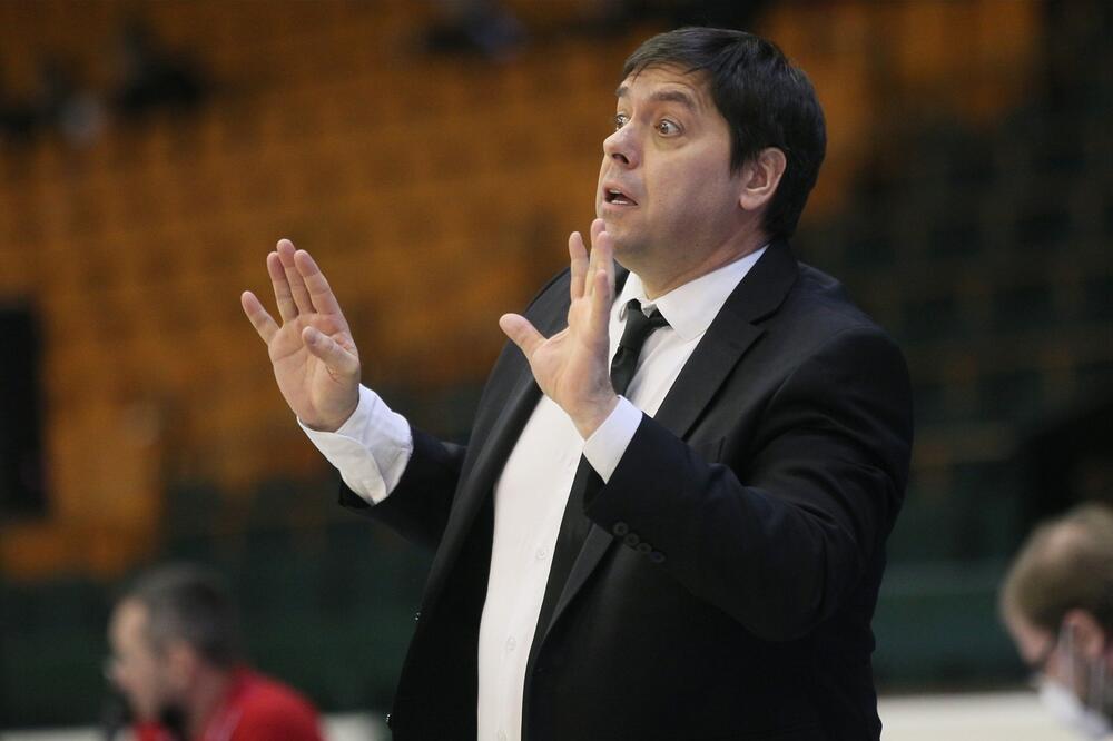 FILIPOVSKI: Presudile izgubljene lopte! Crno-beli naredne srede protiv Metropolitana za TOP 8