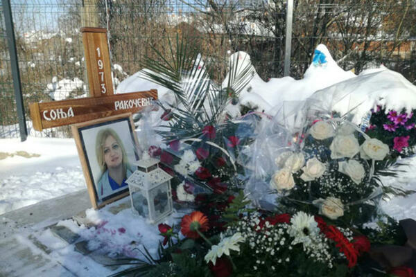 DOKTORKA RAKOČEVIĆ JE BITKU SA KORONOM IZGUBILA NA SRETENJE: Reči Igumana Mihaila na pomenu srce stežu!