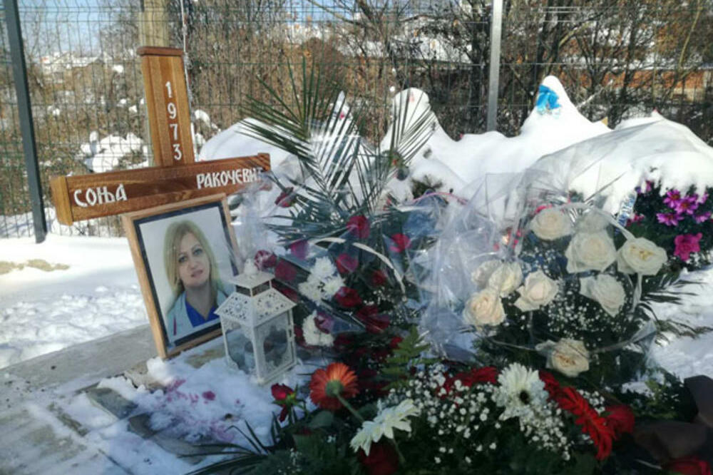 DOKTORKA RAKOČEVIĆ JE BITKU SA KORONOM IZGUBILA NA SRETENJE: Reči Igumana Mihaila na pomenu srce stežu!