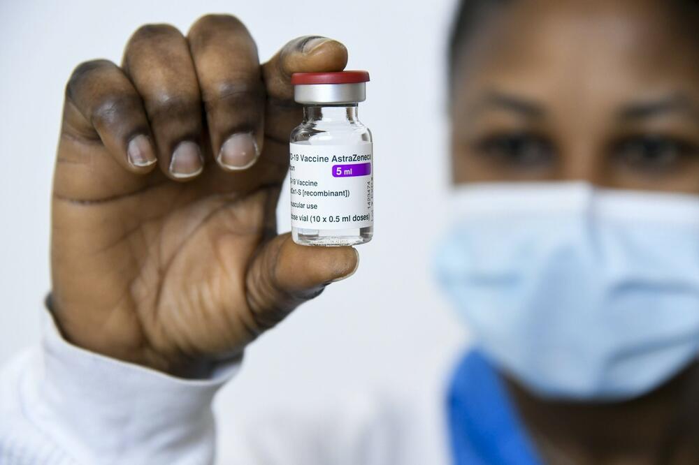 VAKCINACIJA U IZRAELU: Jednu dozu primilo već pola populacije!