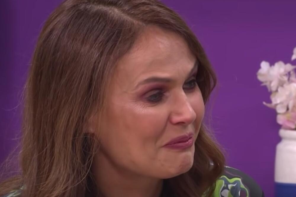 PRAKTIČNA ŽENA SE ZAKLELA NA VEČNOST, A DANAS JE PRETUŽNA: Preminuo je!