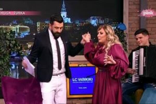 DA SE NAJEŽIŠ! ELMA SINANOVIĆ HITOVIMA RASPAMETILA SVE U STUDIJU: Amidžić ZAIGRAO, totalni KOLAPS!