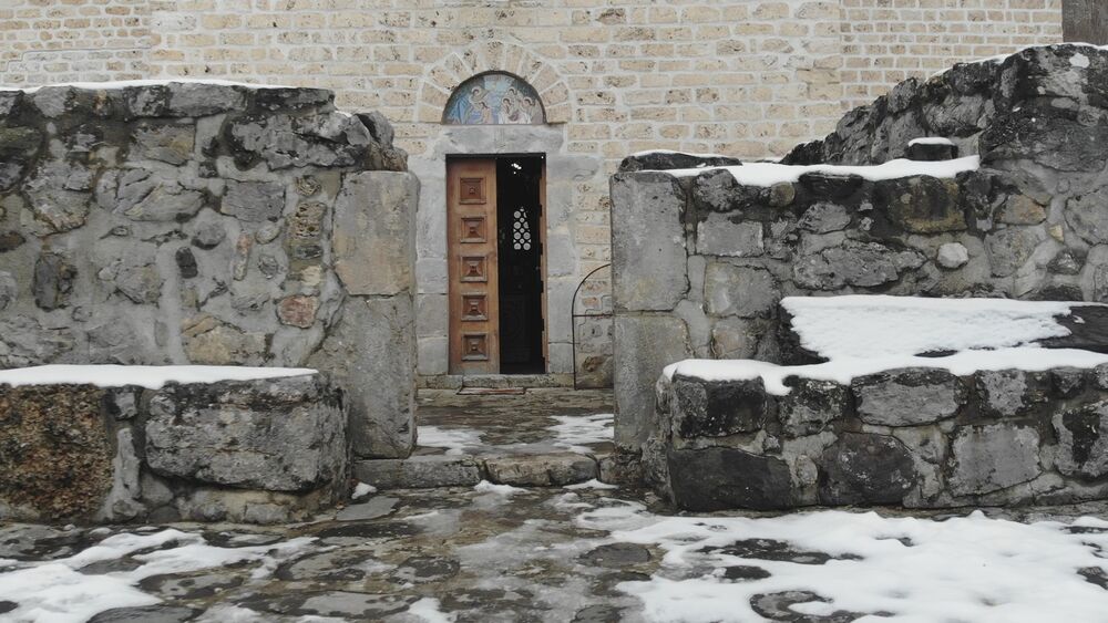 Manastir, Manastir Davidovica