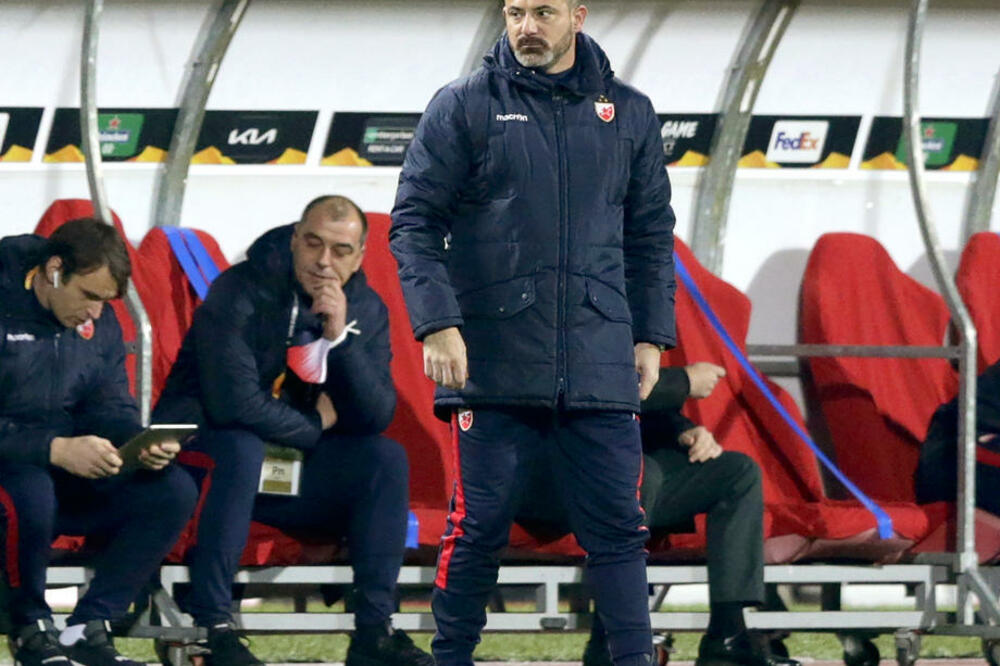 IGRAČI ZVEZDE OKRUŽILI SUDIJE POSLE MEČA SA MILANOM: Morao je Dejan Stanković da reaguje