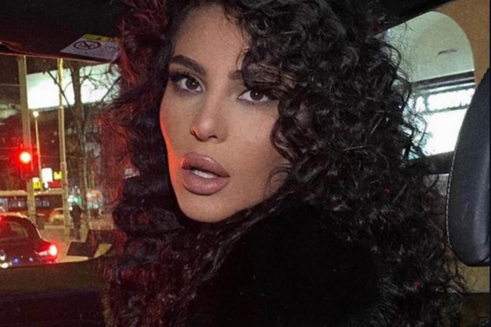 ANASTASIJA RAŽNATOVIĆ NAPRAVILA POMETNJU ZBOG OBJAVE, svi joj gledaju u natpis na duksu i pitaju se šta znači!