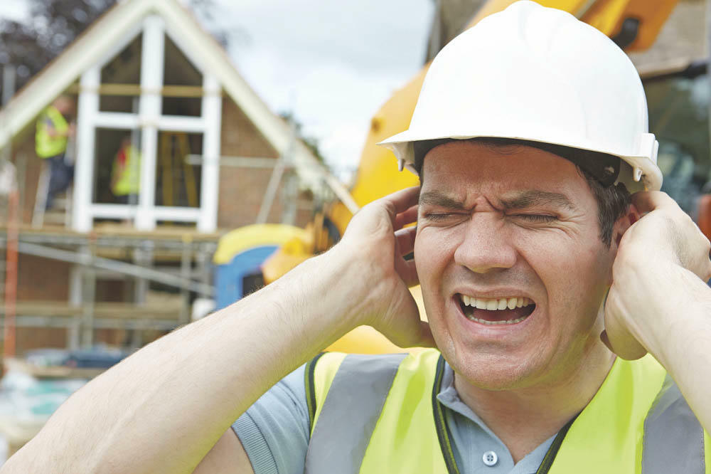 ZASADI DRVO! ZAGAĐIVAČ: Buka nije u modi!