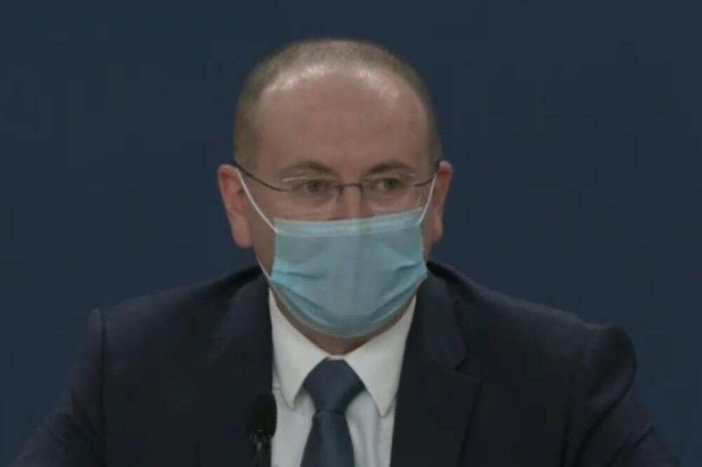 ZAVRŠENA SEDNICA KRIZNOG ŠTABA, DONETE NOVE ODLUKE: Gojković otkrio i šta će biti sa ŠKOLAMA!