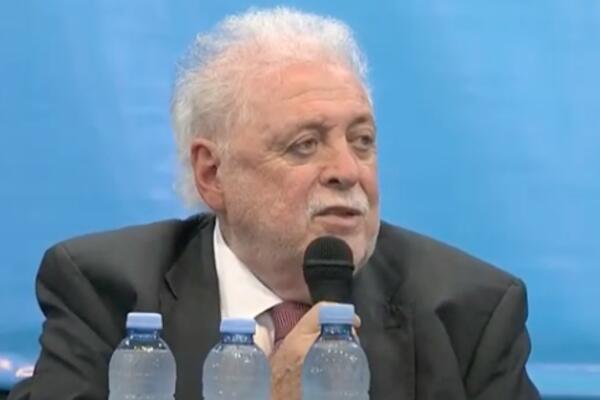 VAKCINE ZA SVOJU ZEMLJU NABAVLJALI PREKO VEZE? Predsednik Argentine traži ostavku MINISTRA ZDRAVLJA!