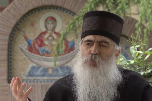 MAĐARSKO ODLIKOVANJE URUČENO EPISKOPU BAČKOM IRINEJU! Imao je posebnu poruku za Orbana