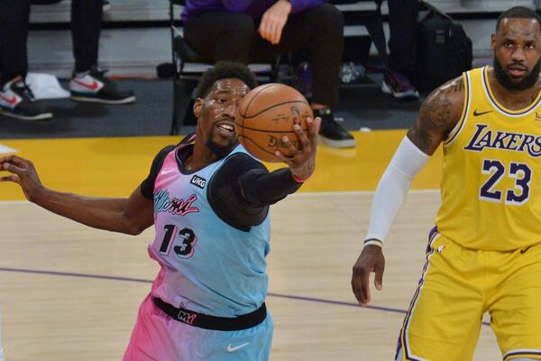 REPRIZA FINALA PRIPALA MAJAMIJU: Voriorsi ne mogu bez Karija, a Bjelica solidan u još jednom porazu Kingsa!