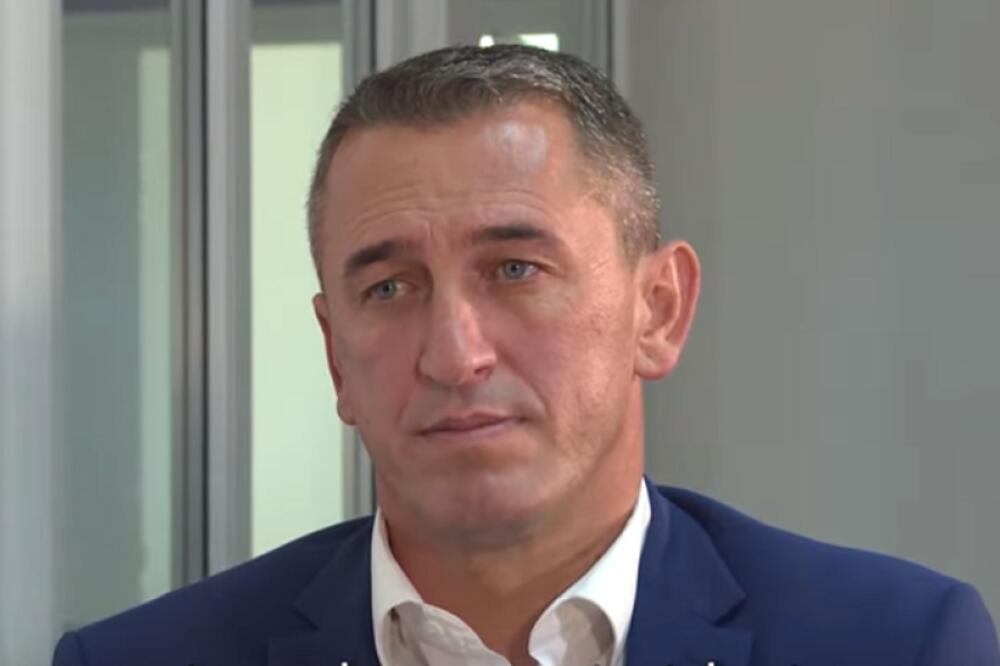 PO IZLASKU IZ ŠKOLE: Sin političara Nenada Rašića pretučen u Gračanici