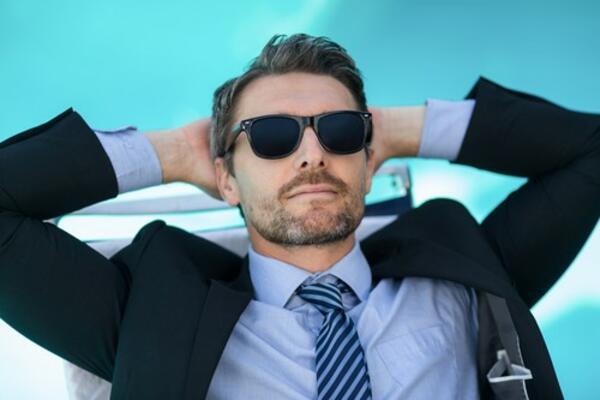 KO SU SIGMA MUŠKARCI I ZAŠTO SU ŽENE ODLEPILE ZA NJIMA? Alfa mužjak NOVOG DOBA