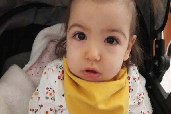 NAJLEPŠA SLIKA DANA: Mala heroina MINJA sad može da uradi ono o čemu su roditelji uvek SANJALI