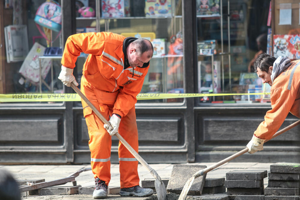 VOZAČI, OBRATITE PAŽNJU: Radovi u Srbiji na SVE STRANE, evo detaljnog SPISKA izmena REŽIMA!