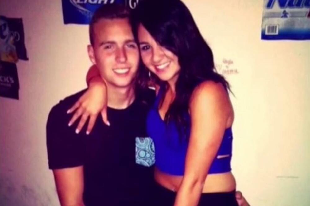 DOVELI RODITELJE DA SE UPOZNAJU I SAZNALI OD MAJKI DA USTVARI ZNAJU OD ROĐENJA: Par čija priča obilazi svet!(VIDEO)