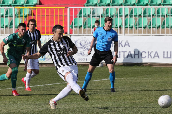 NATHO TRAŽI DA PARTIZAN OSTANE KONCENTRISAN NA SEBE: Ako nastavimo dobro da igramo, NIKO neće moći da nas pobedi!